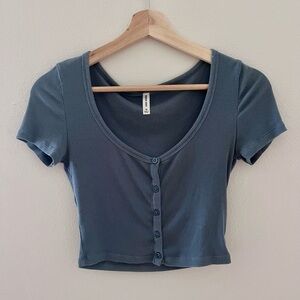 Aritzia Sunday Best Crop Top